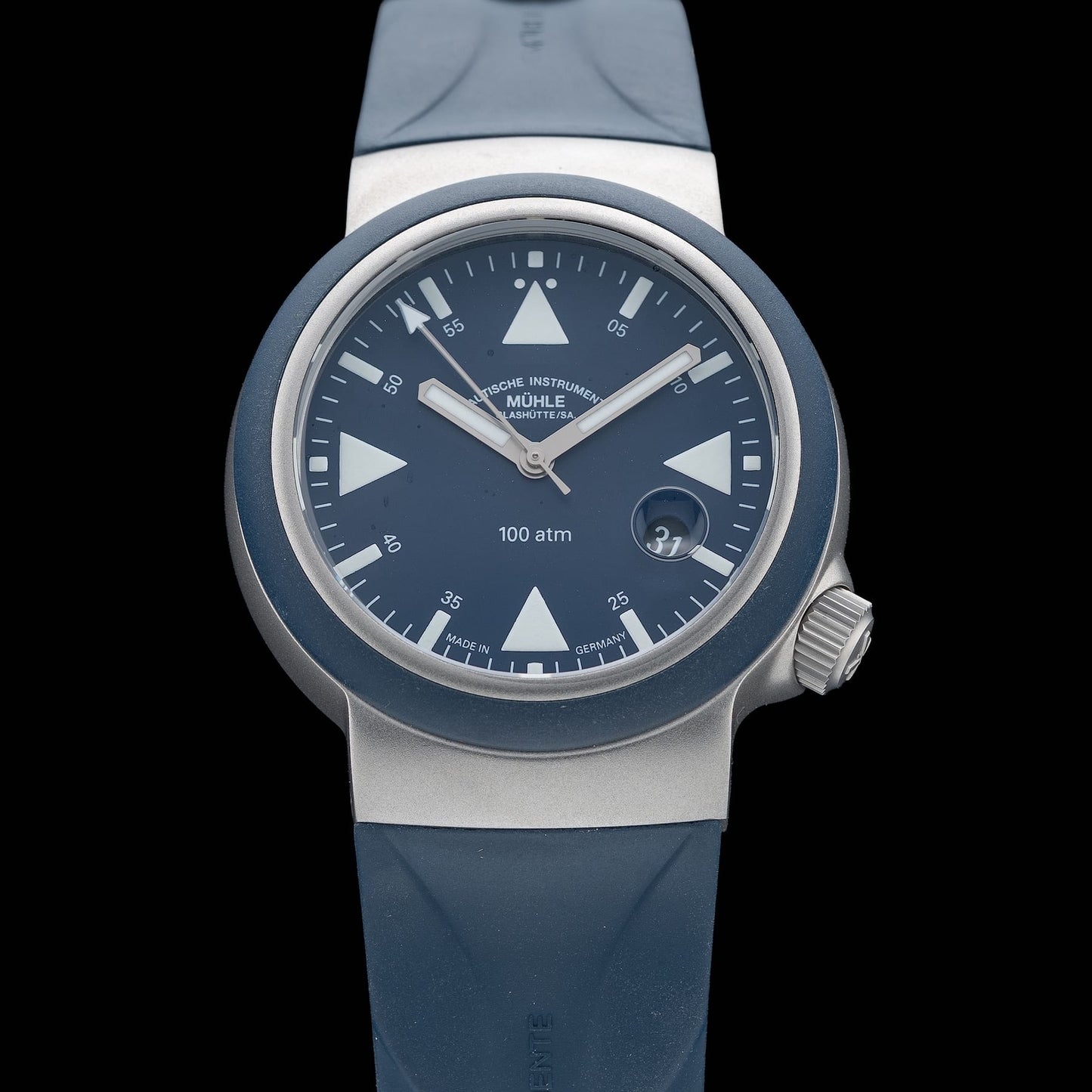 M\u00fchle Glash\u00fctte S.A.R Rescue Timer Nautical Blue on Strap M1-41-02-KB-II
