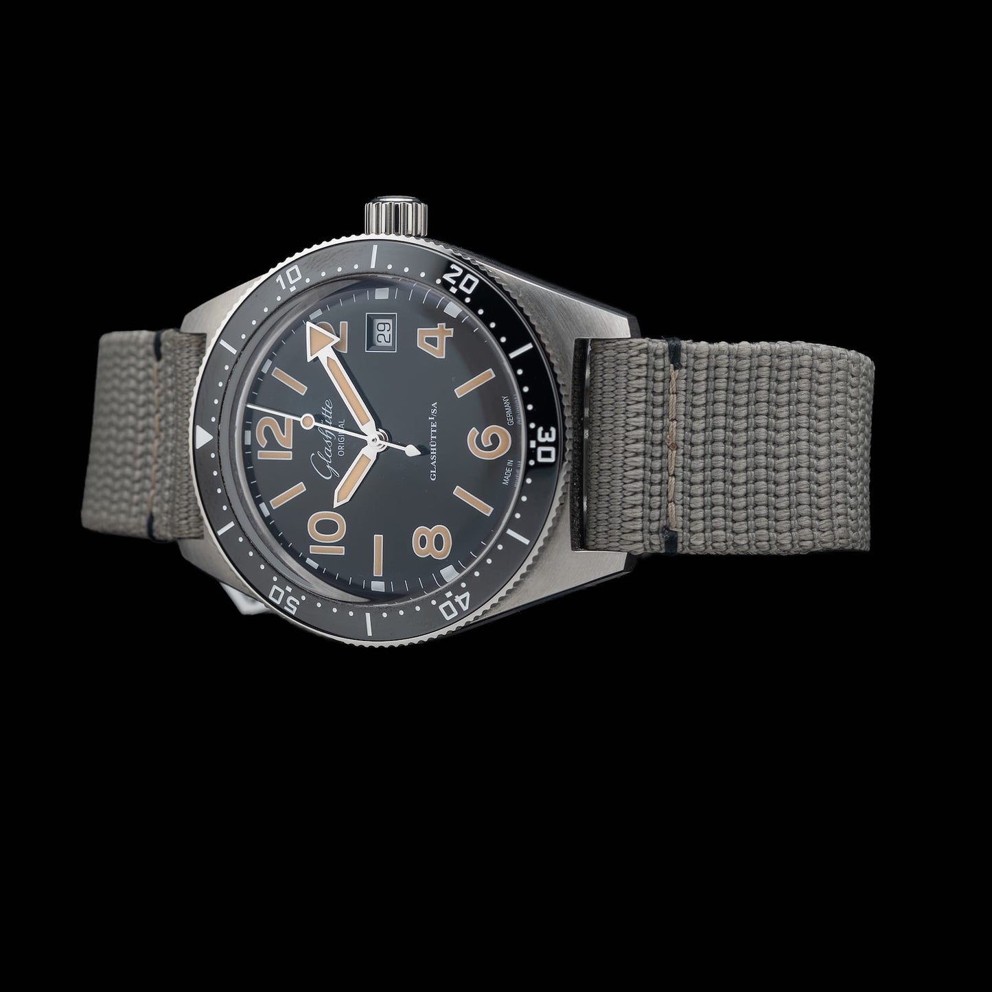 Glashütte Original SeaQ 1-39-11-06-60-34