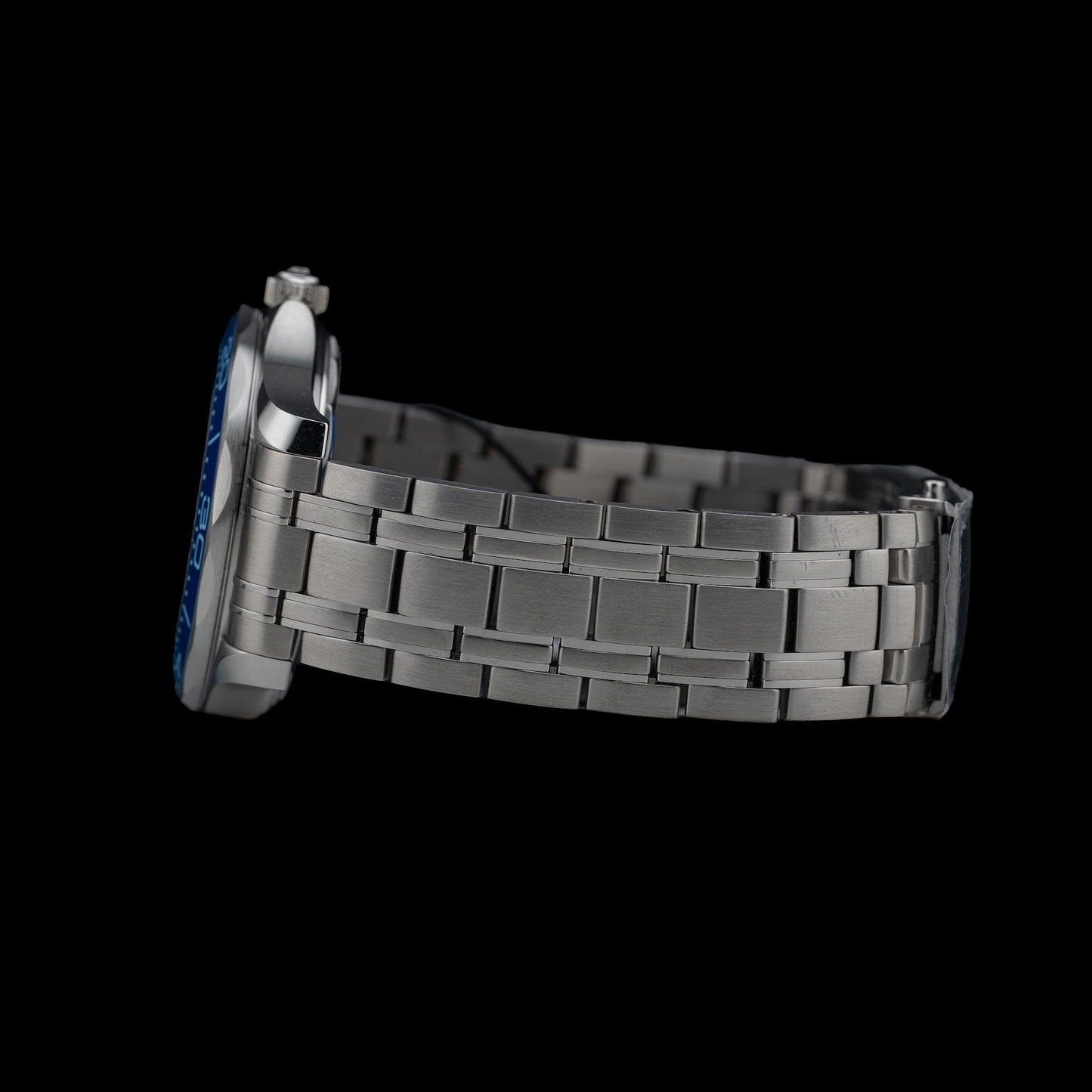 Omega 210.30.42.20.03.003 Seamaster Diver 300M Summer Blue on Bracelet