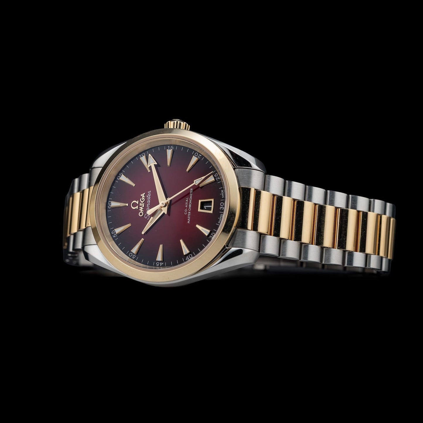Omega 220.20.38.20.10.002 Seamaster Aqua Terra 150M Moonshine Gold on Bracelet