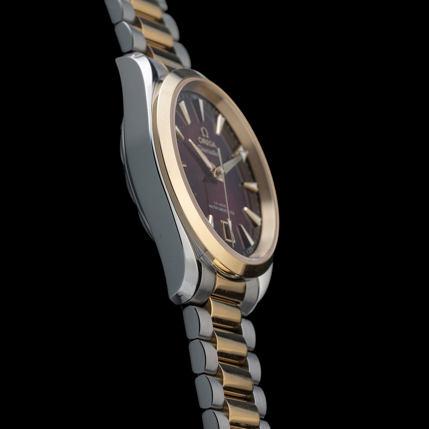 Omega 220.20.38.20.10.002 Seamaster Aqua Terra 150M Moonshine Gold on Bracelet