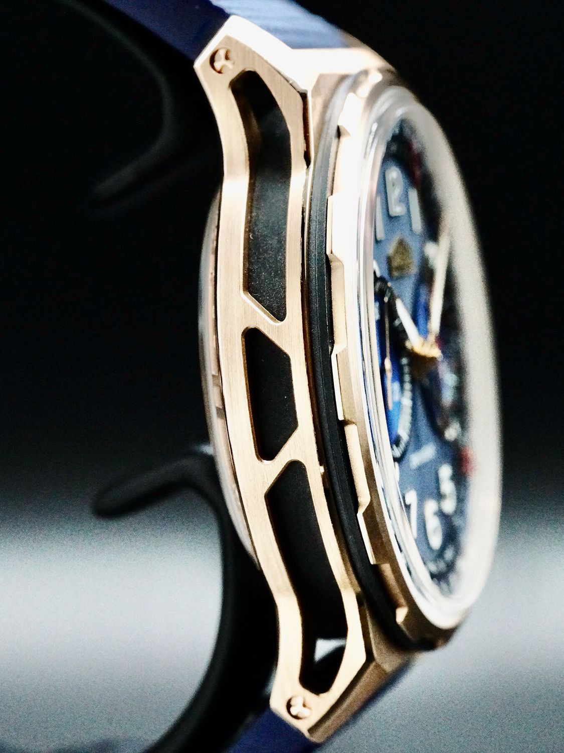 Angelus 0CDZE.U02A.K009H Chronodate Gold Blue