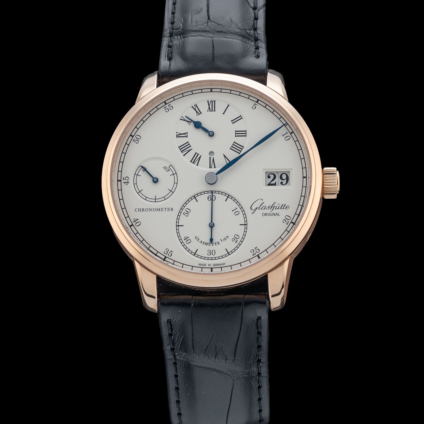 Glash\u00fctte Original Senator Chronometer Regulator Red Gold 1-58-04-04-05-04