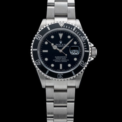 Rolex Submariner R16610A30B9325