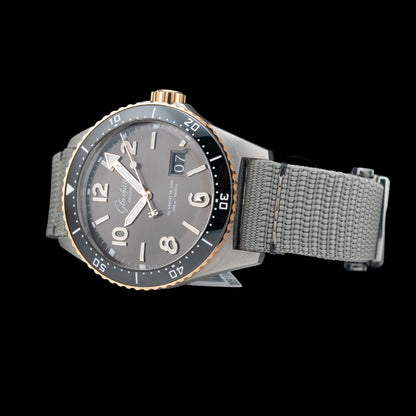 Glashütte Original SeaQ Panorama Date Two-Tone 1-36-13-04-91-34