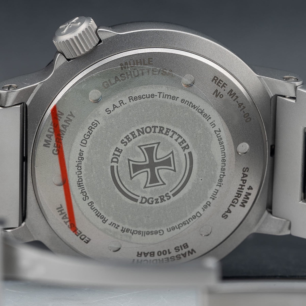 Mühle Glashütte S.A.R Rescue-Timer Lumen on Bracelet M1-41-08-MB