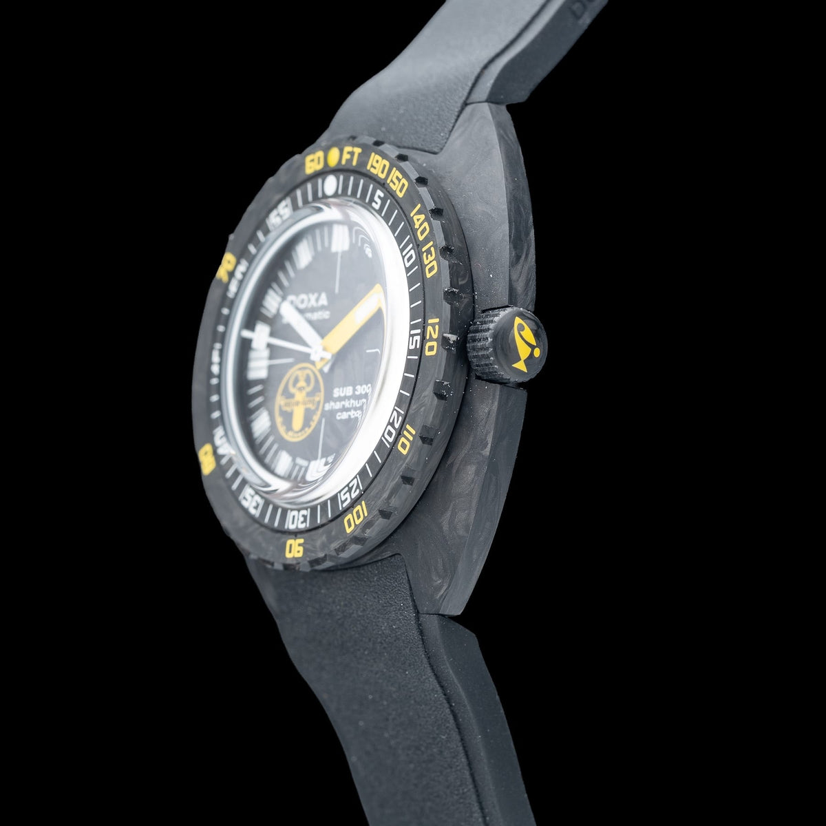 DOXA Sub 300 Carbon Aqua Lung US Divers Sharkhunter 822.70.101AQL.20 on Strap