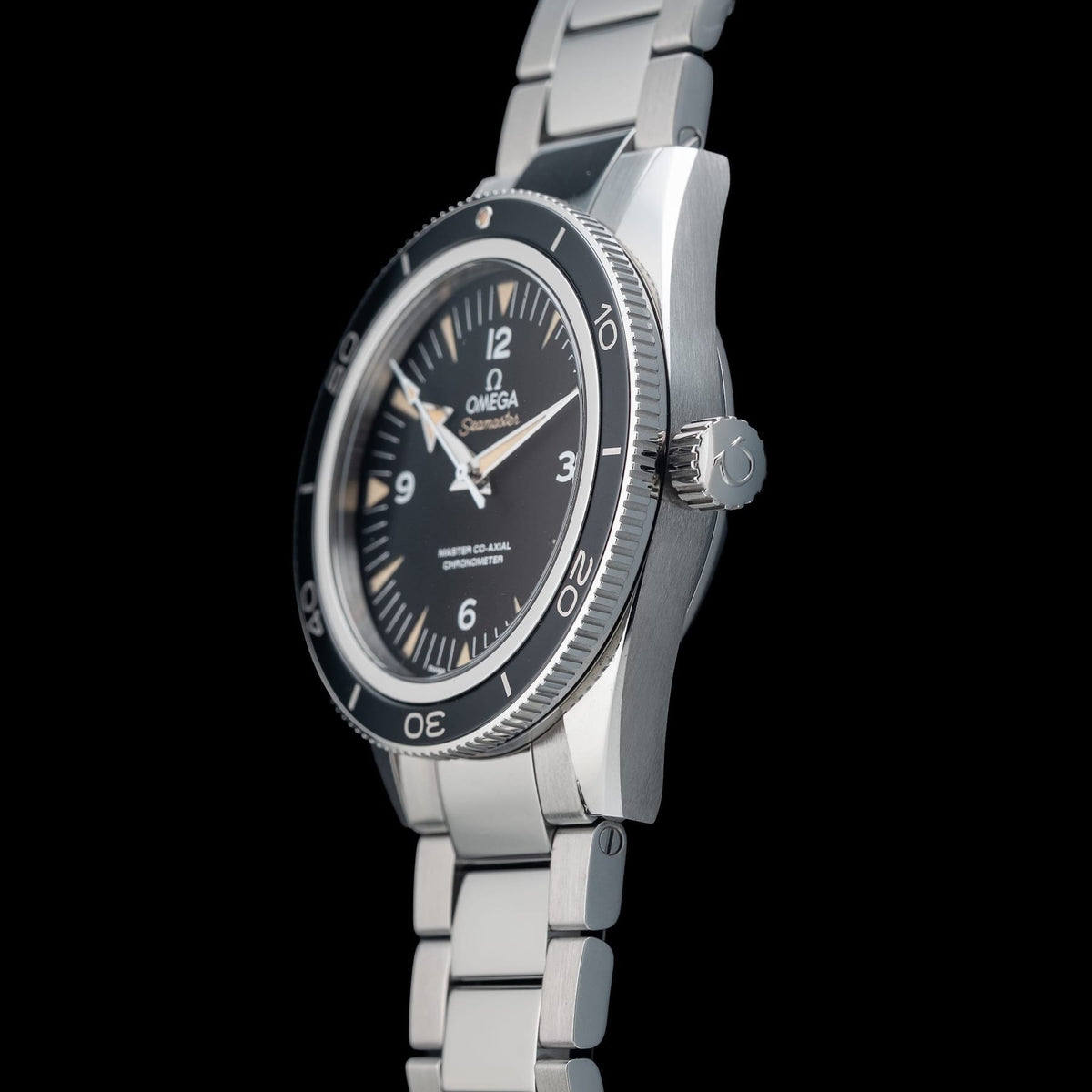 Omega Seamaster 300 Master Chronometer 233.30.41.21.01.001