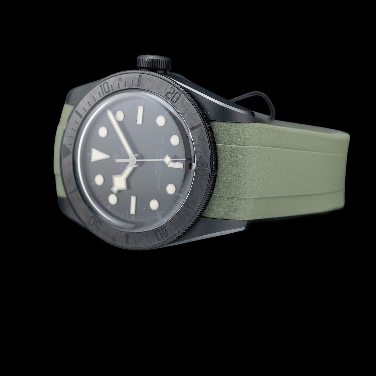 TUDOR Black Bay Ceramic M79210CNU-0001