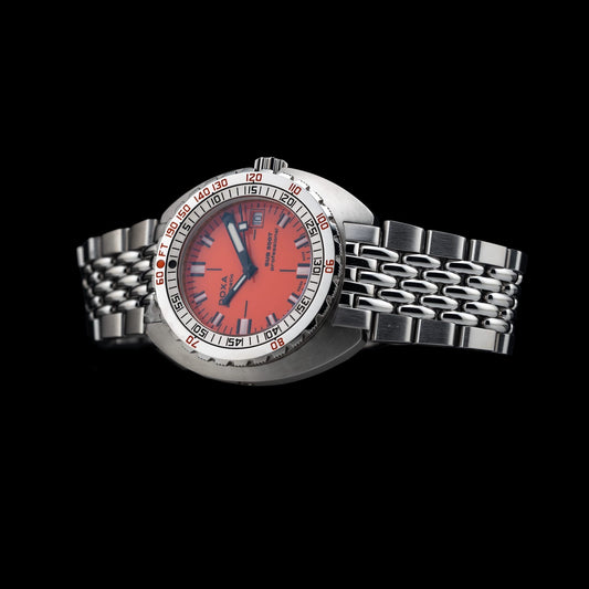 DOXA Sub 300T Professional 840.10.351.10 on Bracelet