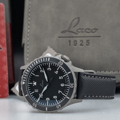 Laco 862192.TOP Pilot Watch K\u00f6ln Grau Topgrade Movement
