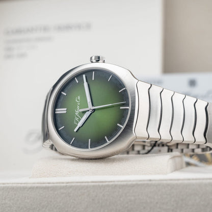 H. Moser \u0026 Cie. Streamliner 6200-1200