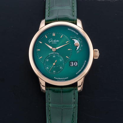 Glash\u00fctte Original Panomaticlunar Lush Forest Green Dial 1-90-02-23-35-61