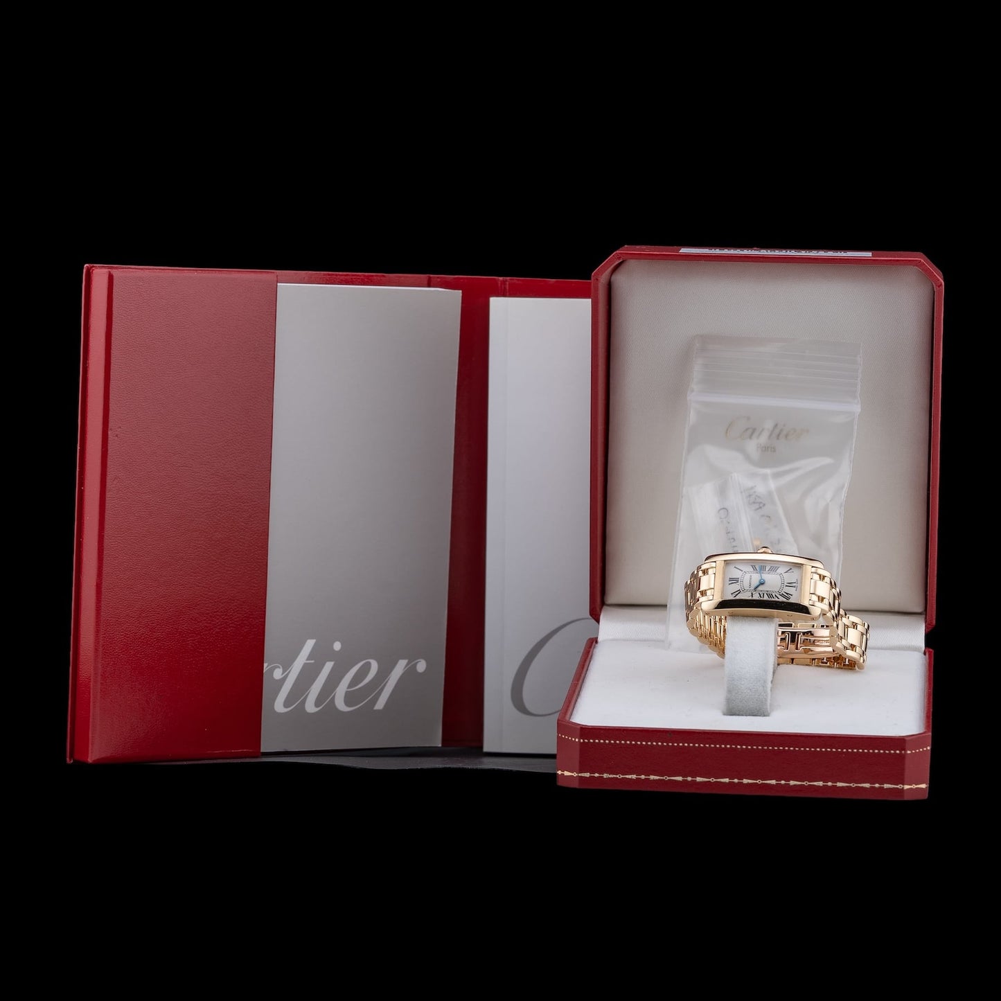 Cartier Tank Am\u00e9ricaine W26015K2