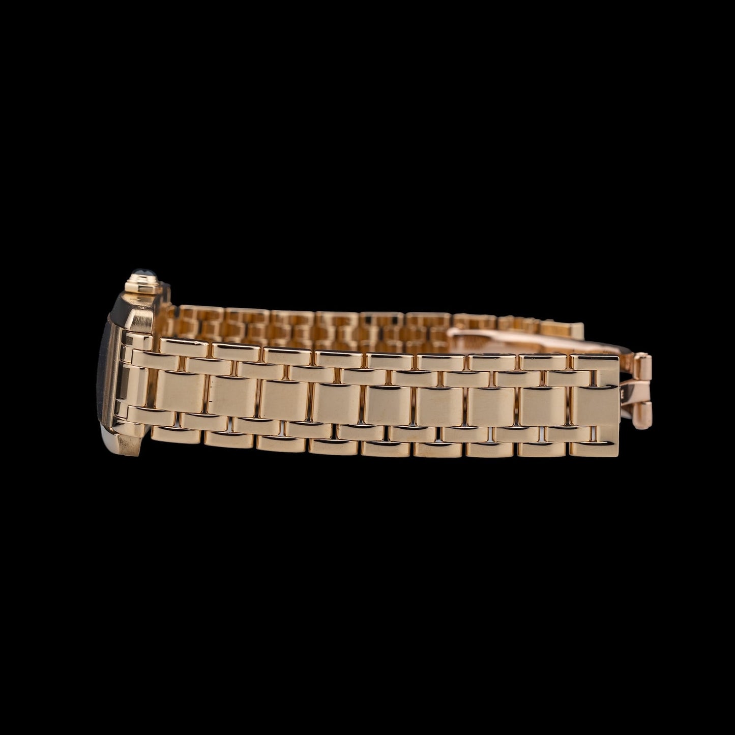 Cartier Tank Am\u00e9ricaine W26015K2