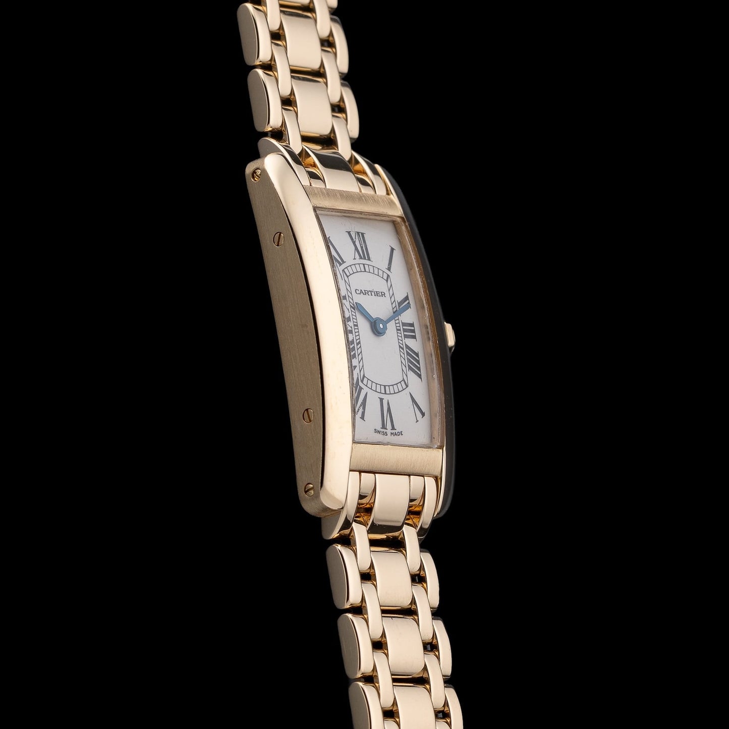 Cartier Tank Am\u00e9ricaine W26015K2