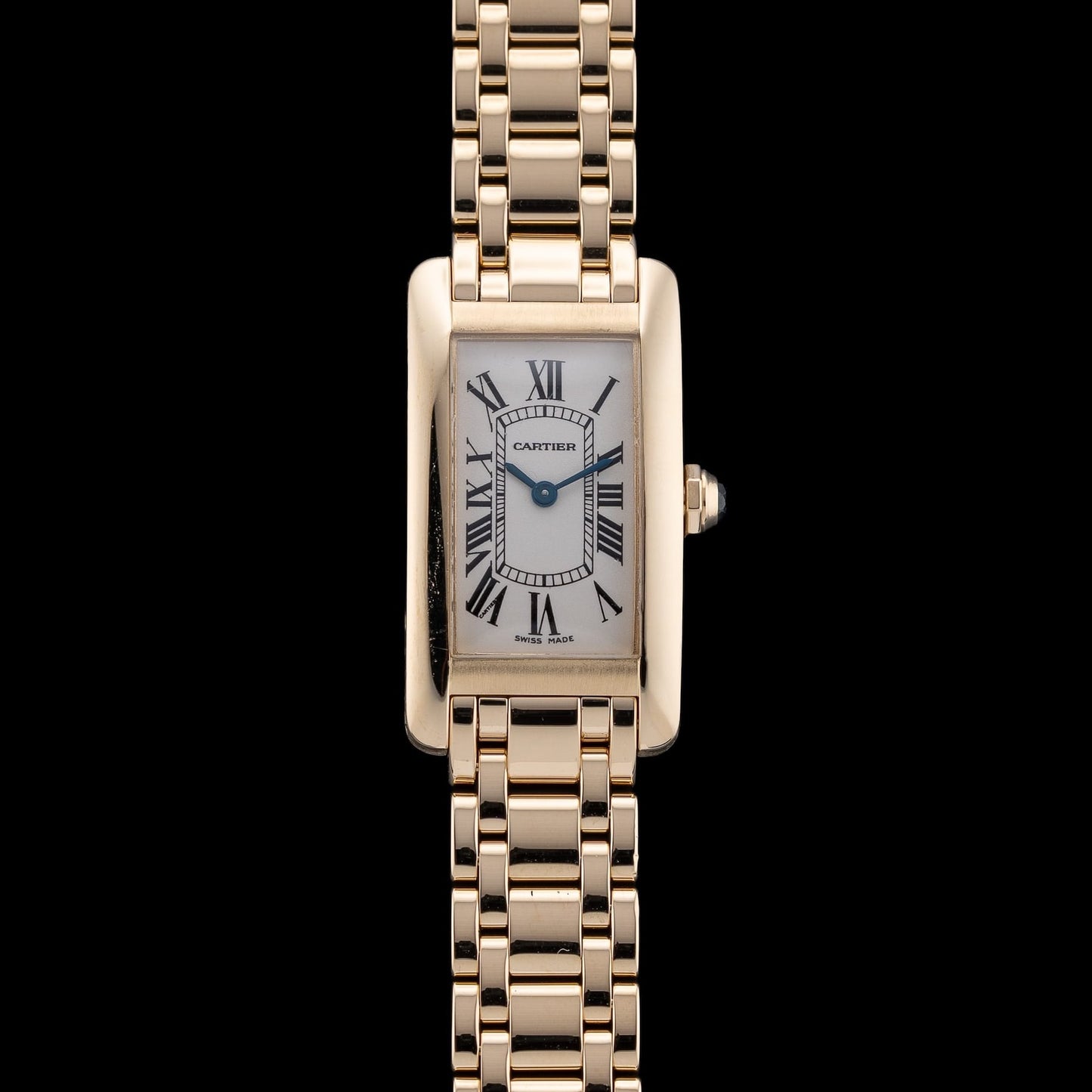Cartier Tank Am\u00e9ricaine W26015K2