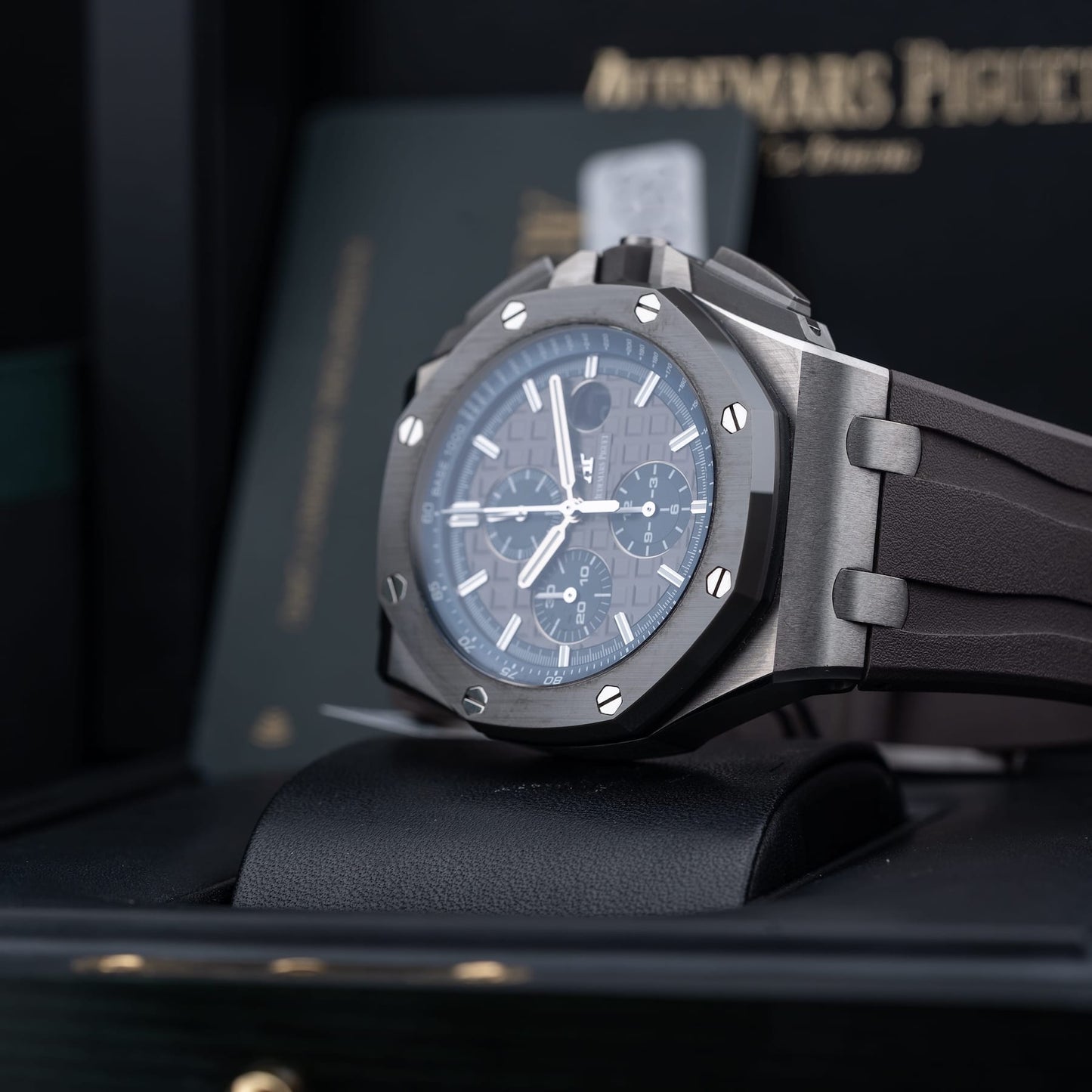 Audemars Piguet Royal Oak Offshore Chronograph 26400IO.OO.A004CA.02