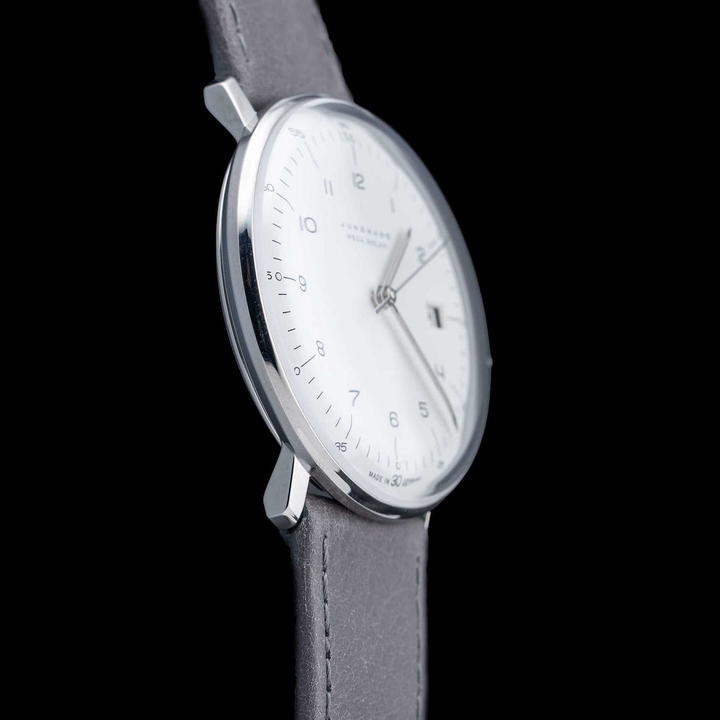 Junghans Max Bill Mega Solar 059\/2021.02