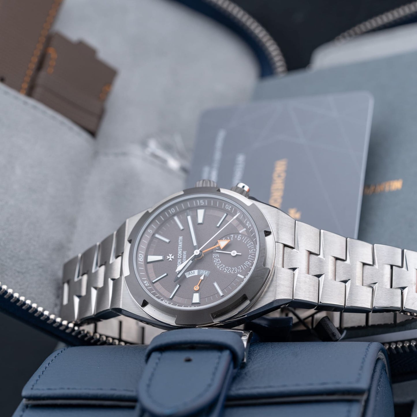 Vacheron Constantin Overseas Dual Time 7930V\/210T-H072