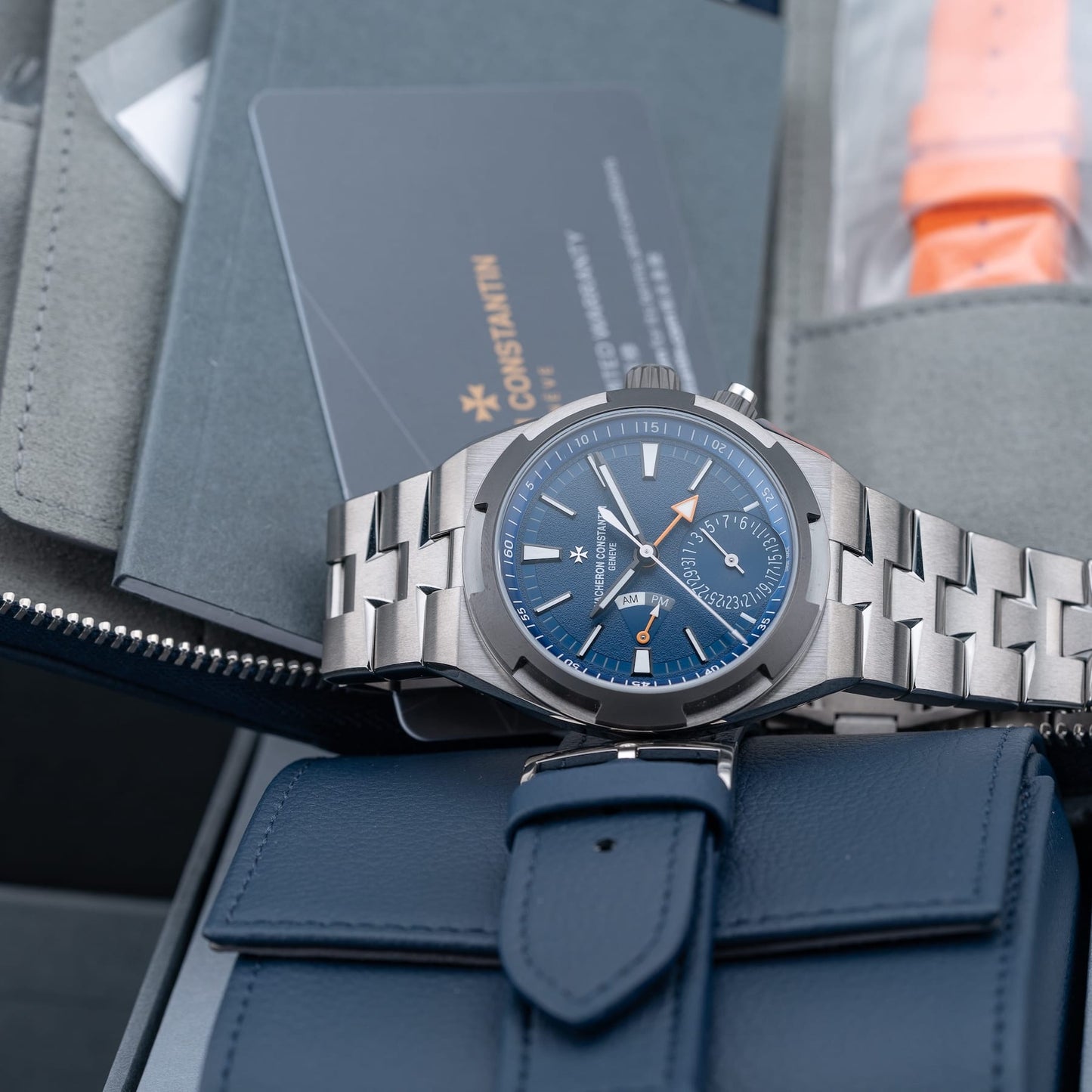 Vacheron Constantin Overseas Dual Time 7930V\/210T-H074