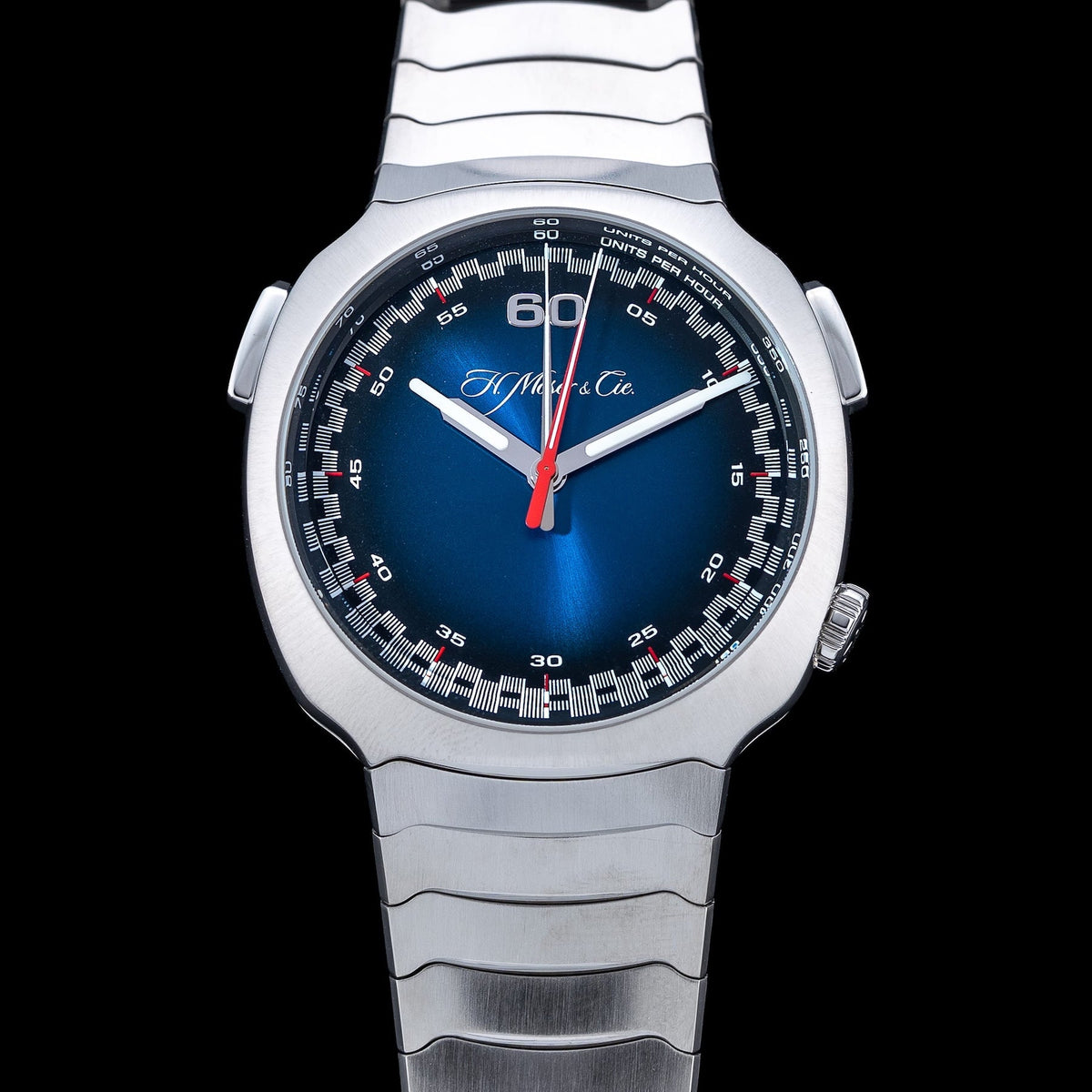 H. Moser & Cie. 6902-1201 Streamliner Flyback Chronograph Blue