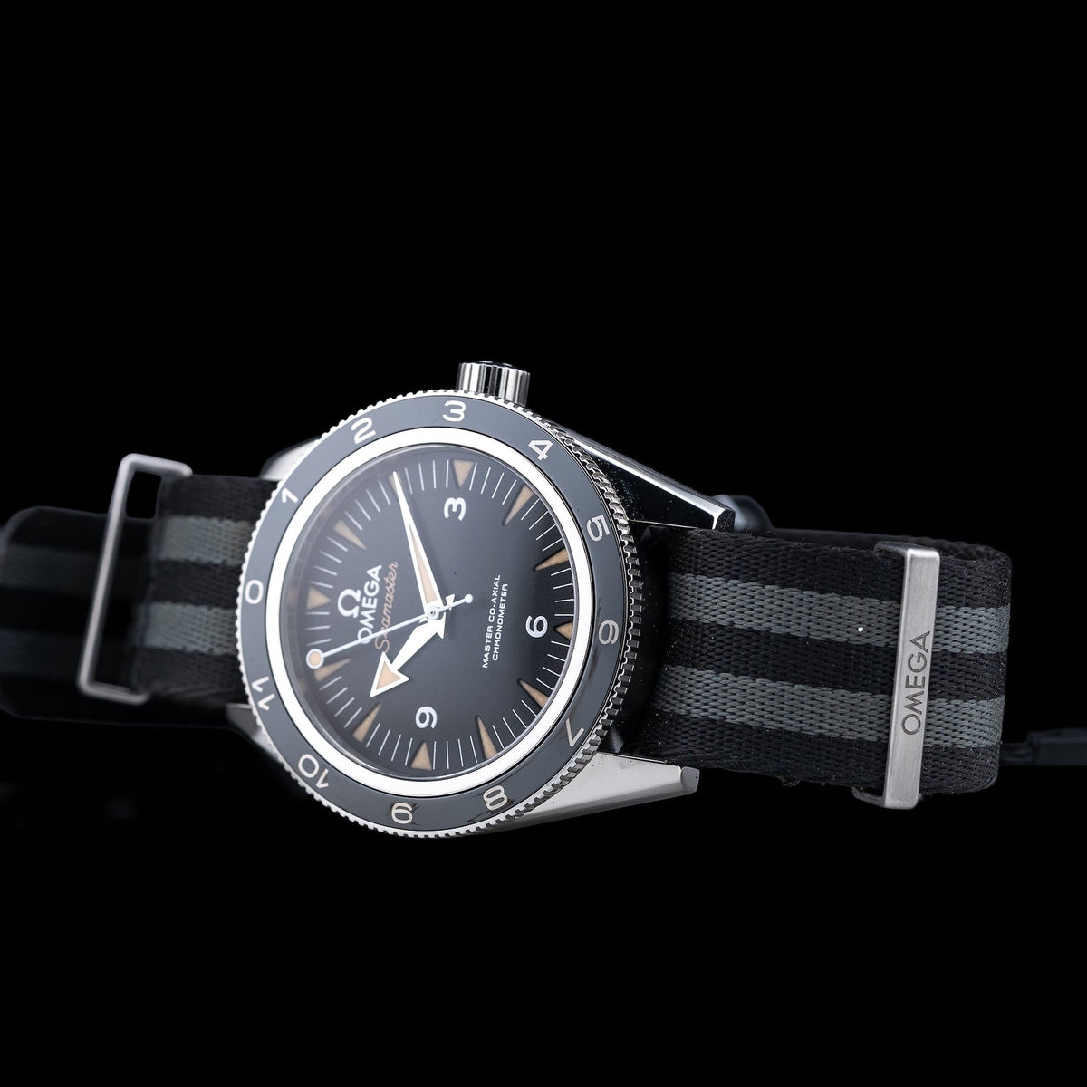 Omega Seamaster 300 Spectre Limited Edition 233.32.41.21.01.001