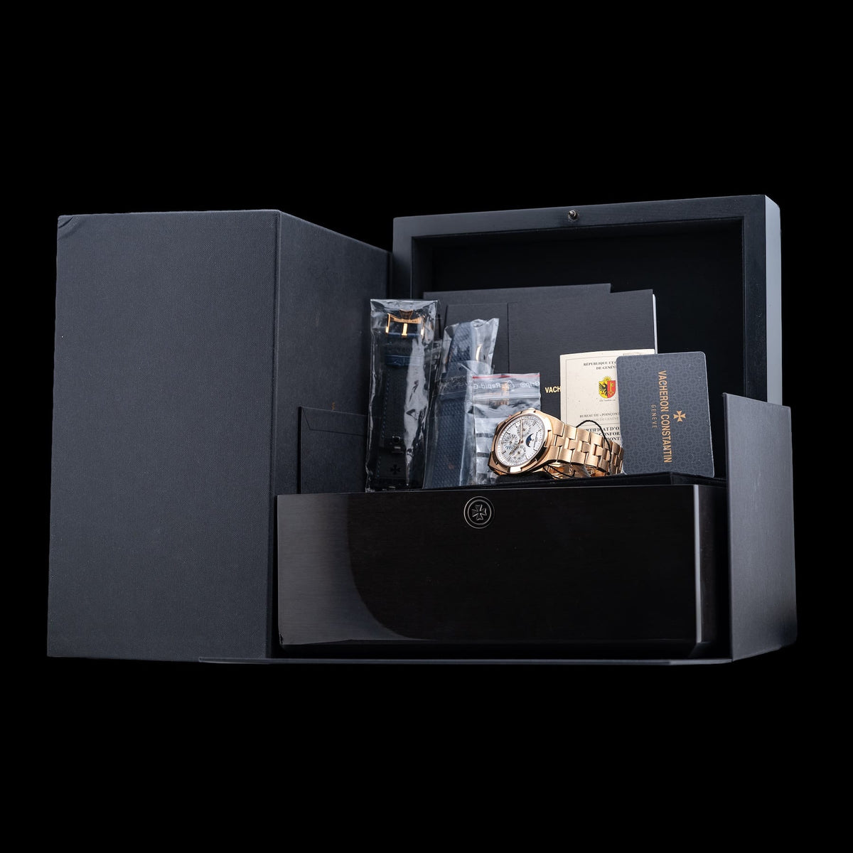 Vacheron Constantin Overseas 4300V/120R-B064