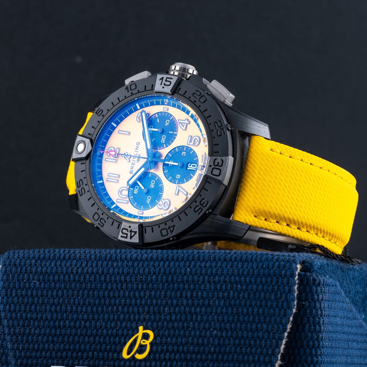 Breitling SB0147101I1X1 Avenger B01 Chronograph 44 Night Mission