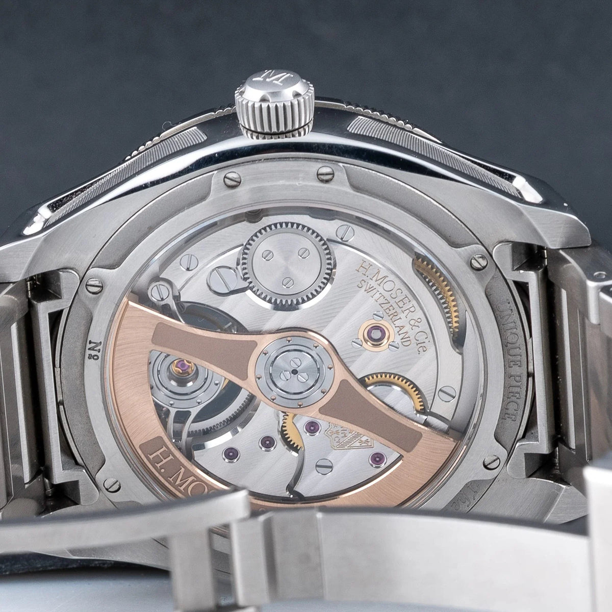 H. Moser & Cie. Pioneer Tourbillon 3804-1211