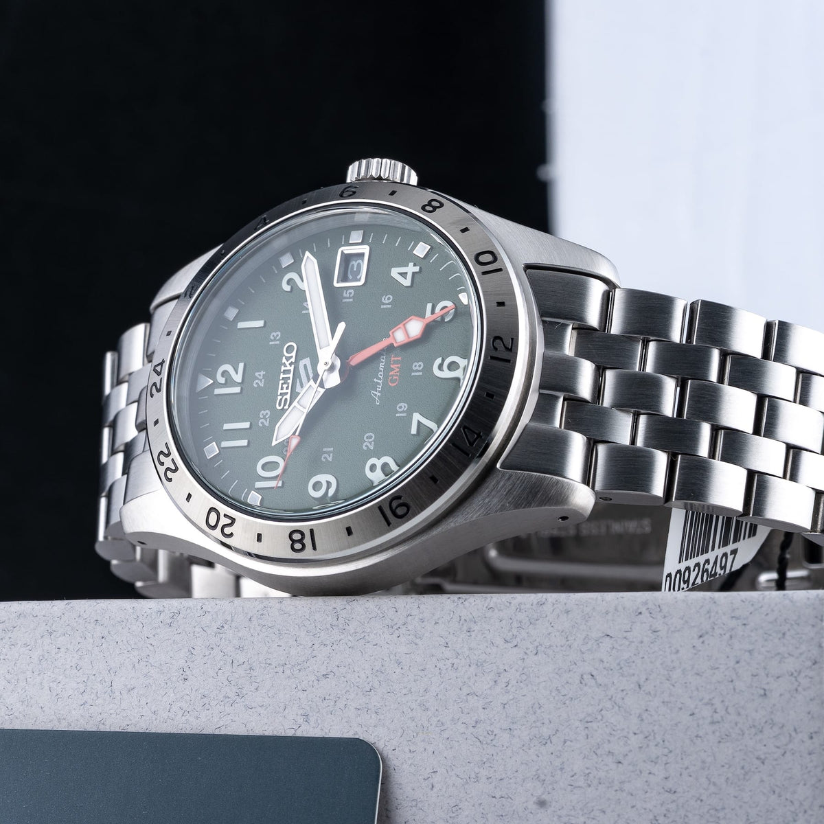 Seiko 5 Sports GMT Field HDB001